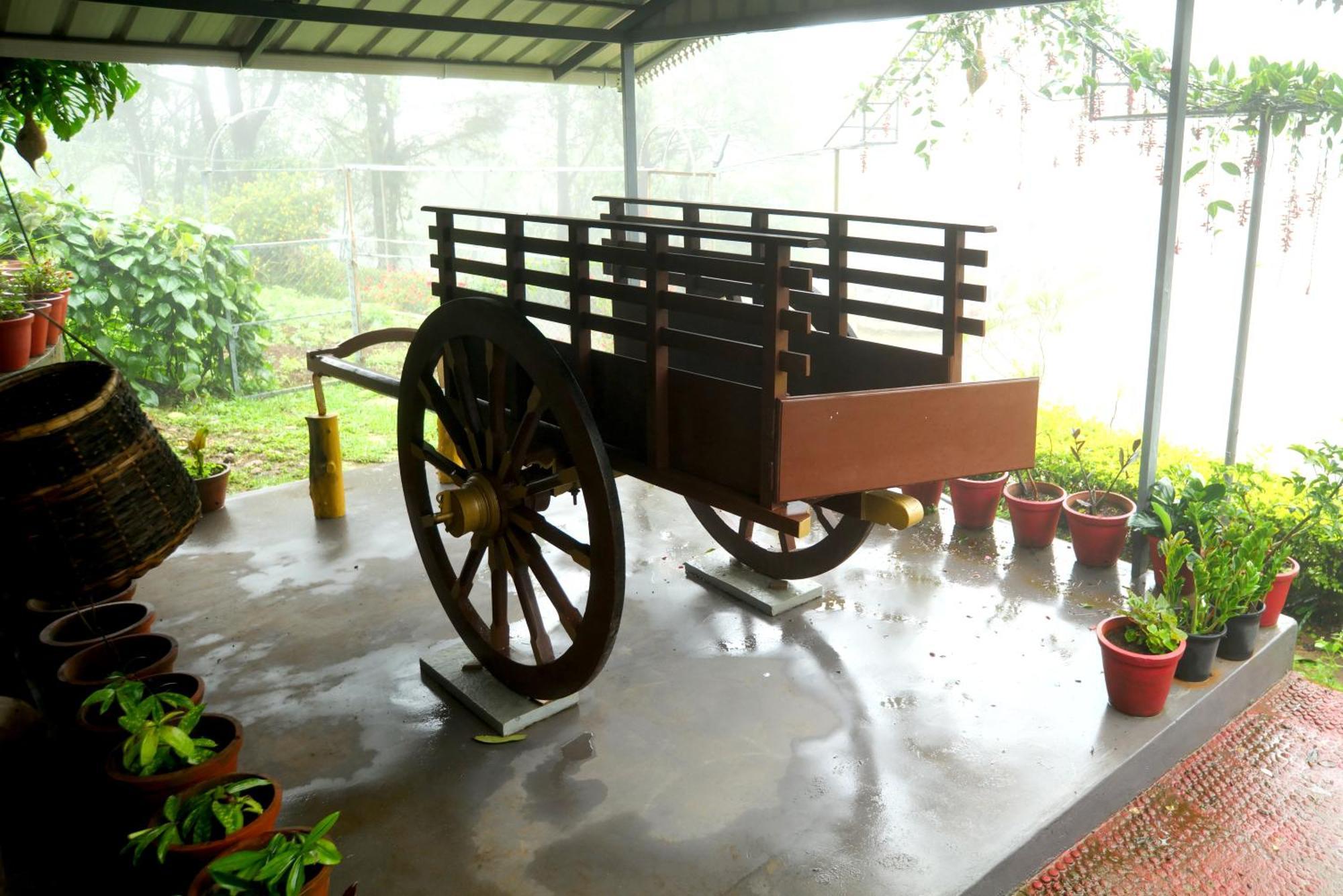 Camelot Resort Munnar Exterior photo