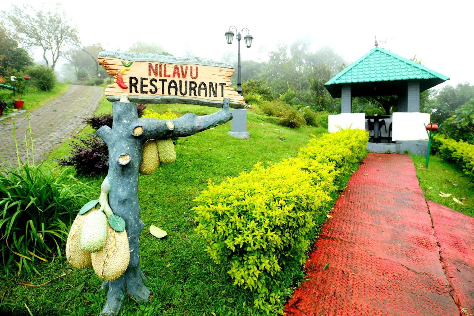 Camelot Resort Munnar Exterior photo