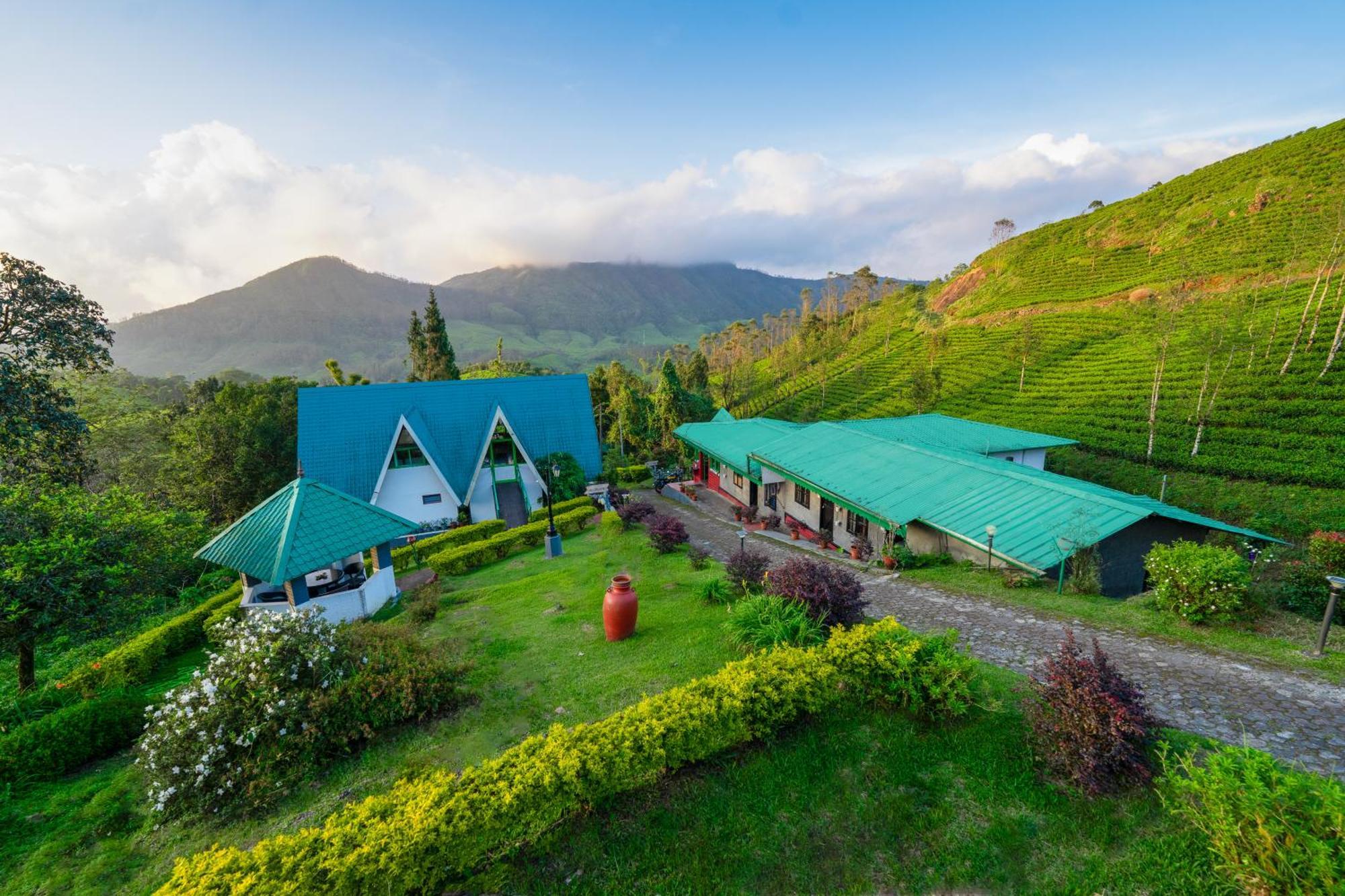 Camelot Resort Munnar Exterior photo