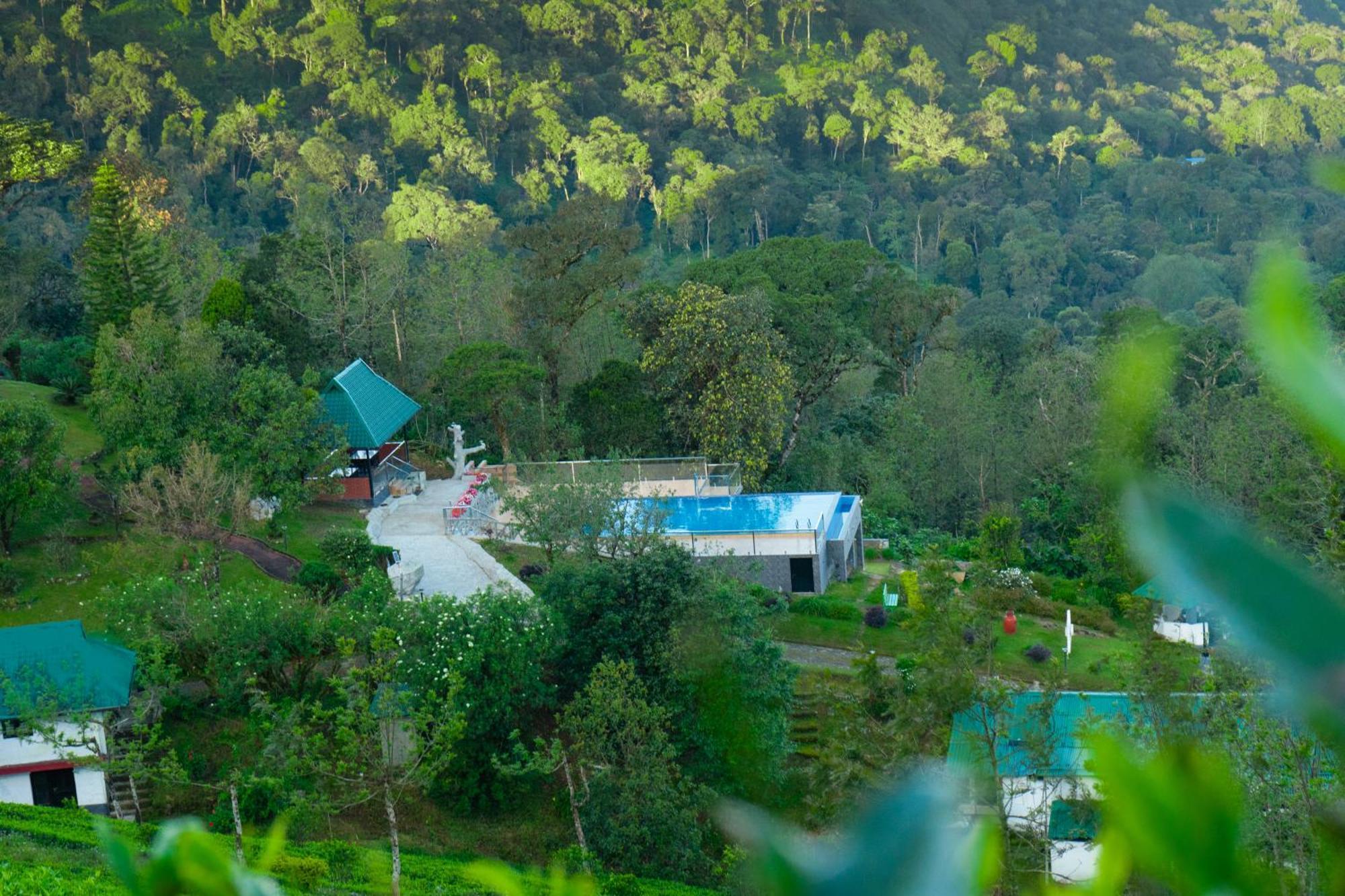 Camelot Resort Munnar Exterior photo